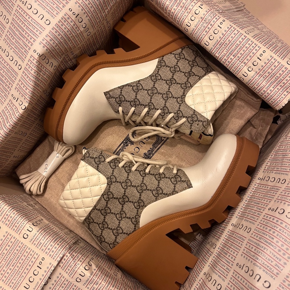 Gucci Apollo GG Supreme Bootie Size 38